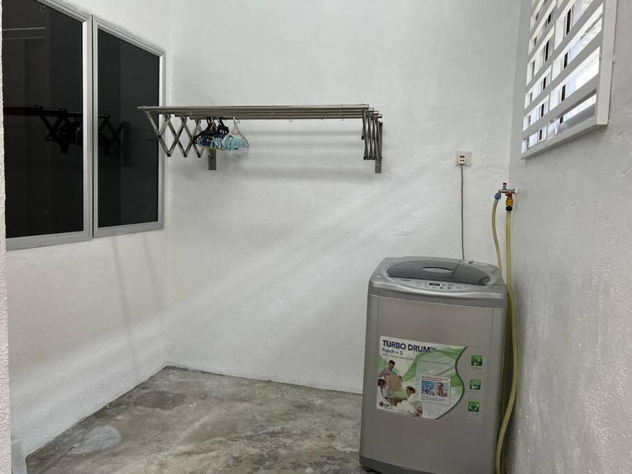 One'S Homestay セリ・マンジュン エクステリア 写真